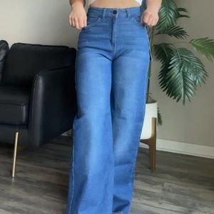 FitJeans Baggy Jeans in Azure Blue NWOT Sz Small